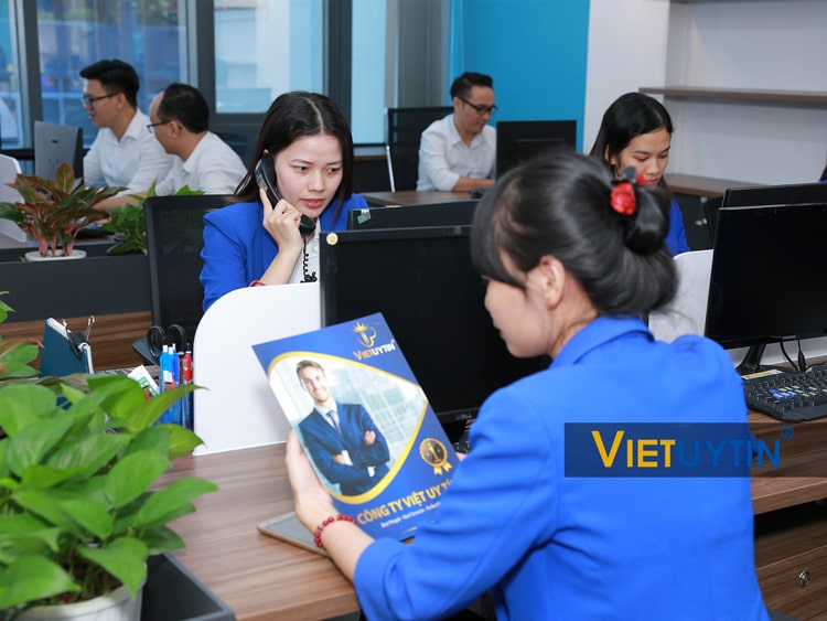 Việt Uy Tín luôn đặt khách hàng là trên hết. Cung cấp dịch vụ dịch thuật tiếng Phần Lan chất lượng cao/